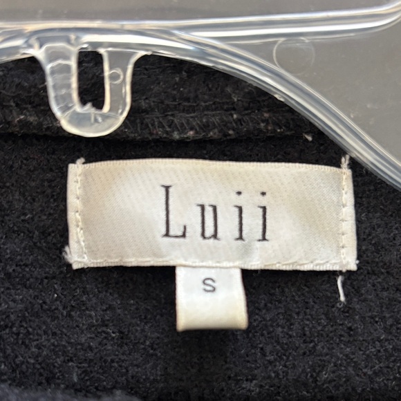 Black Ruffled Button-Up Jacket - Picture 2 of 3